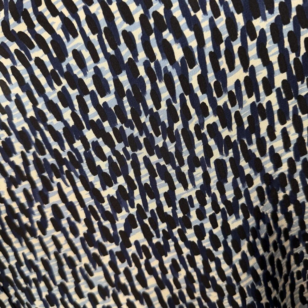 Burberry Brit Sleeveless Silk Blouse Abstract Animal Print XL EUC Quiet Luxury - Picture 11 of 12